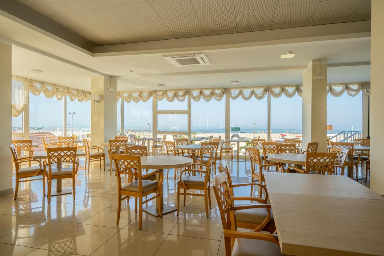 Hotel Astor Rimini Eksteriør bilde